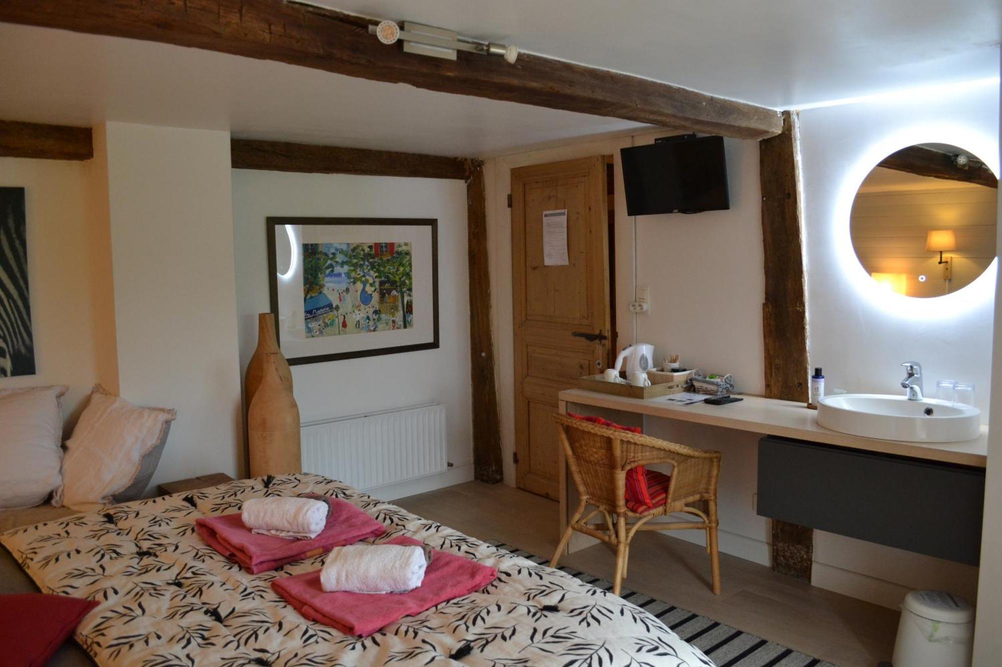 Homestay Le Relais Du Moustier Grune