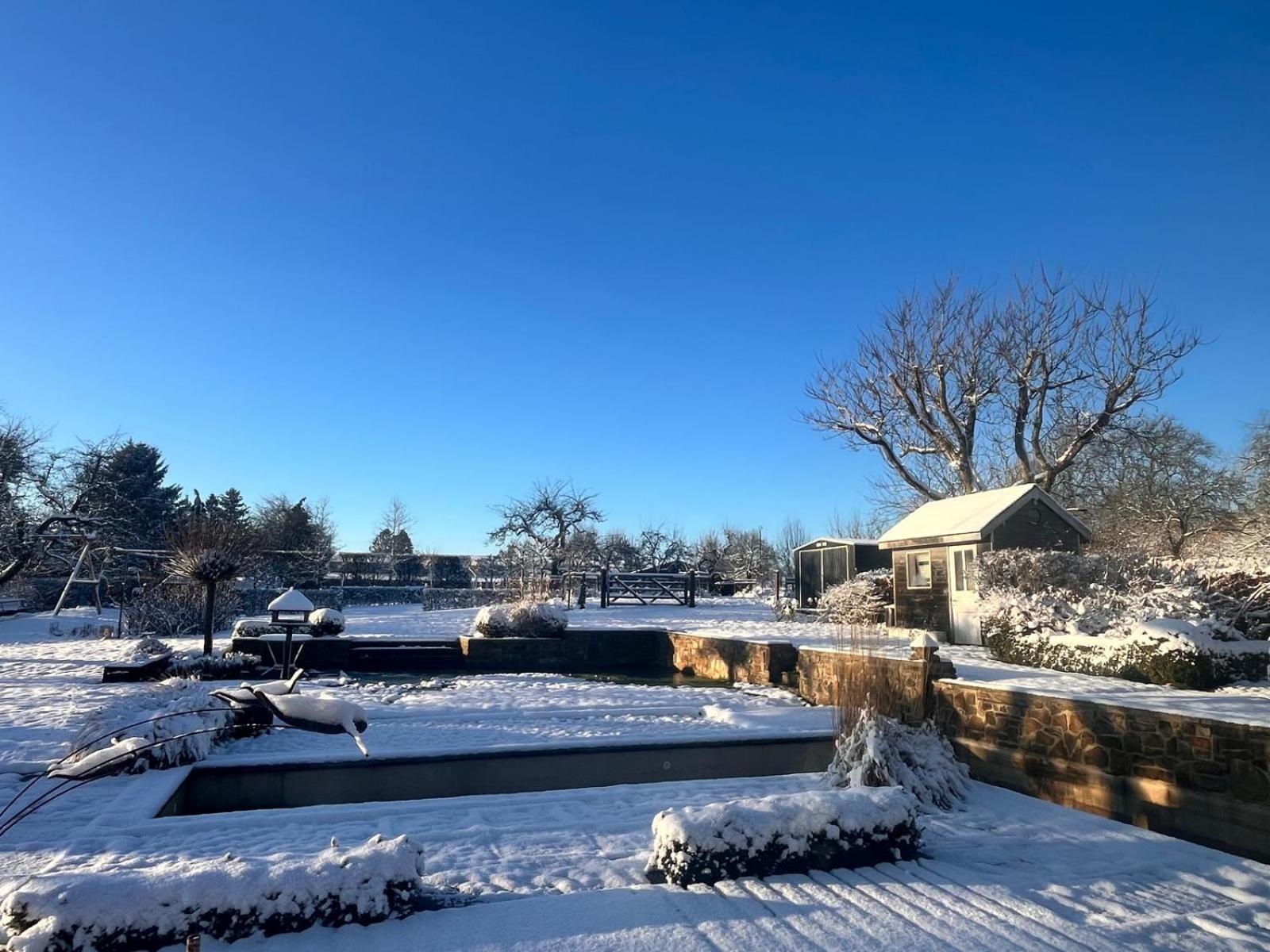 Le Relais Du Moustier Homestay *